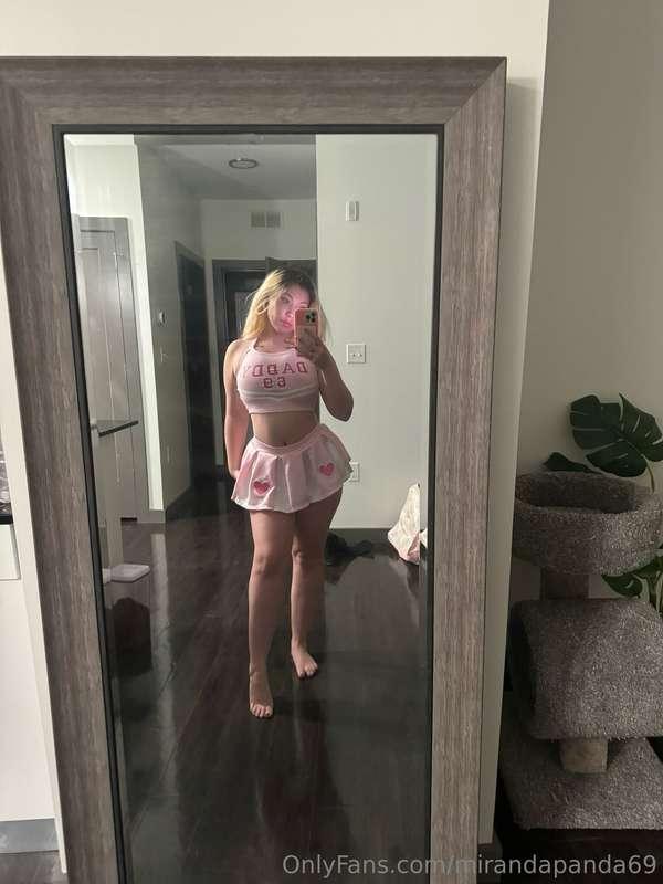 just at home chilling wby? 😘