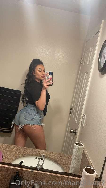 I know you want me 😏🖤