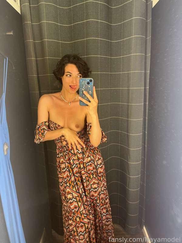 Meow 😈

#fyp #now #fitting #fittingroom #shopping #sexy #petite #brunette #petitebrunette #breast #nips #nipples 

