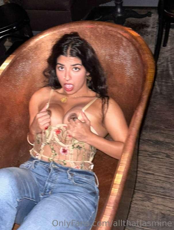 jasminesherni image #1