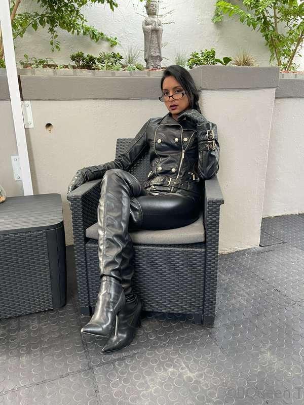 What a fun weekend shooting customs! Anyone interested drop ..