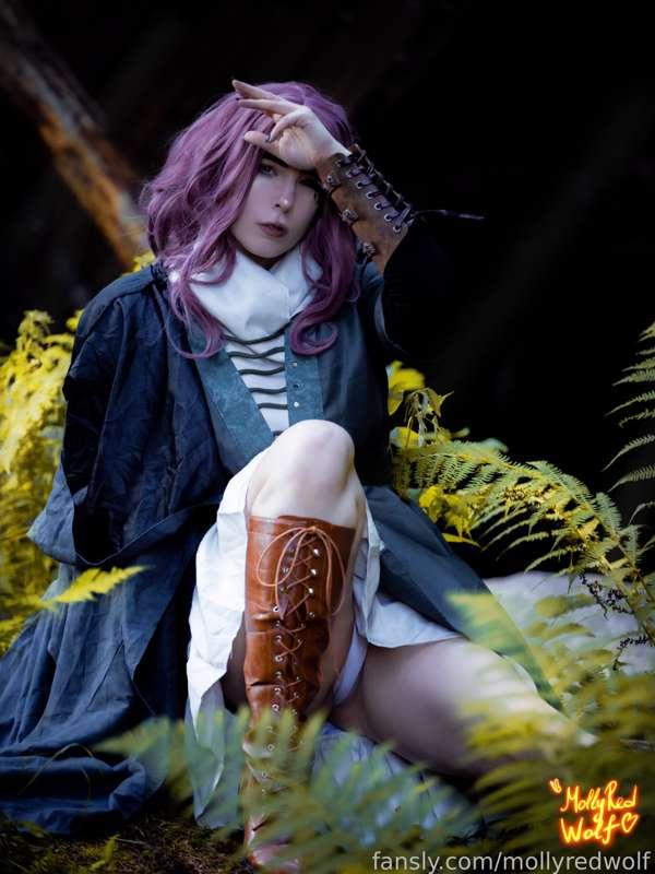 mollyredwolf image #1