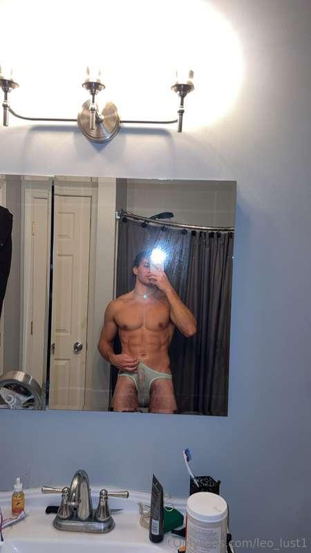 leo_lust1 image #0