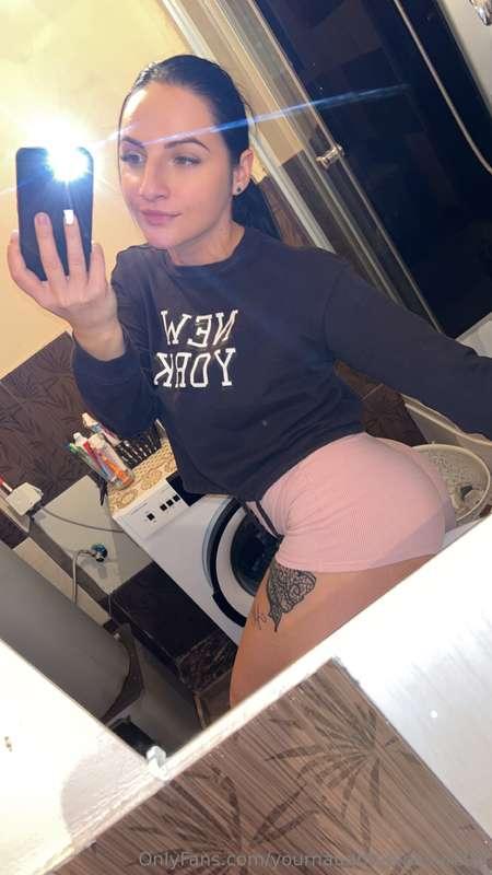 yournaughtypleasure05 image #2