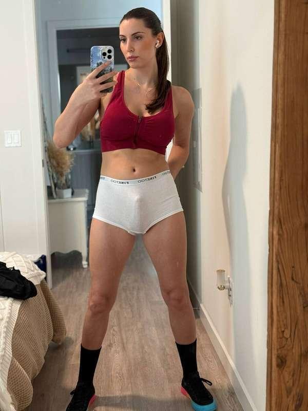 TS @evalord loves fucking straight boys holes. Will you subm..