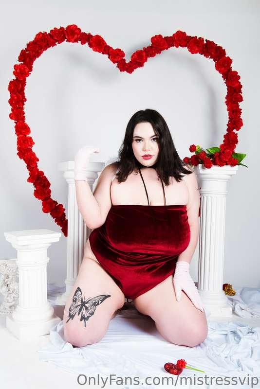Left your valentines gift here 👩‍❤️‍👨