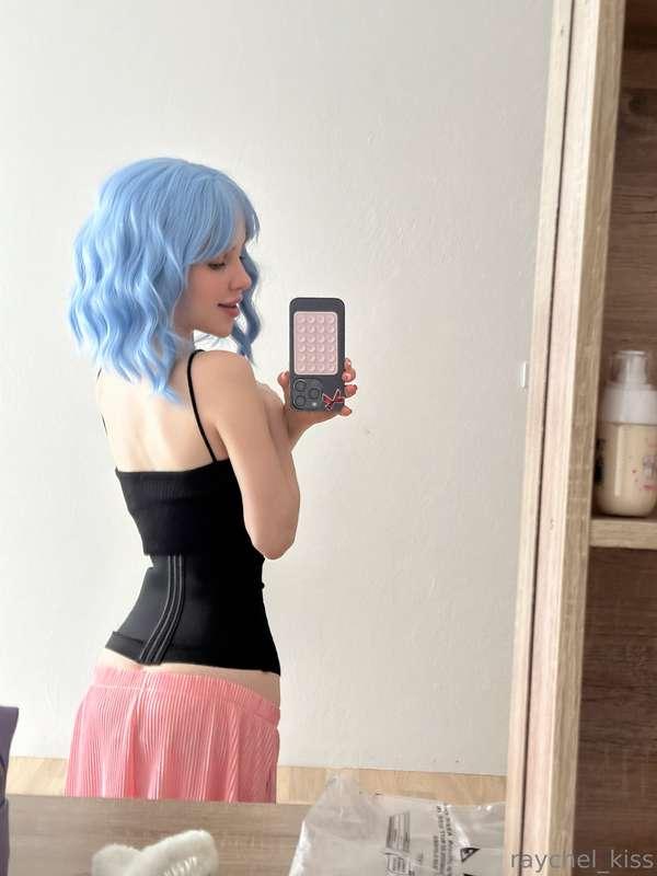 ૮( ◠·◠)აׂ ㅤ᮫  It seems even a medical corset makes me even s..