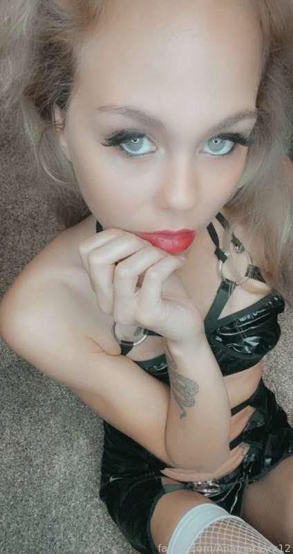 👑 your favorite bratty princess 👑