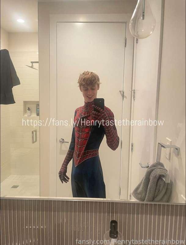 henrytastetherainbow image #2