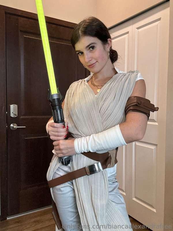 May the fourth be with you 😉🪐🛸👽