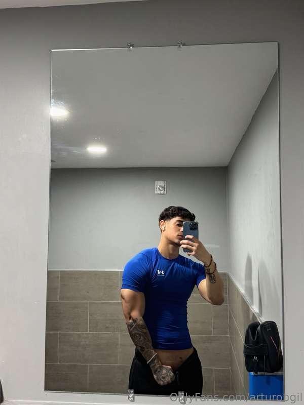 💦