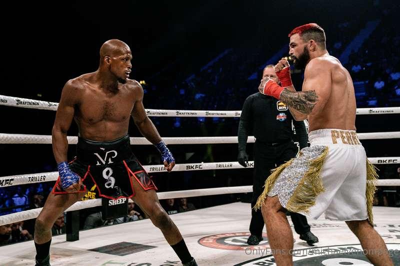 michaelvenompage image #0