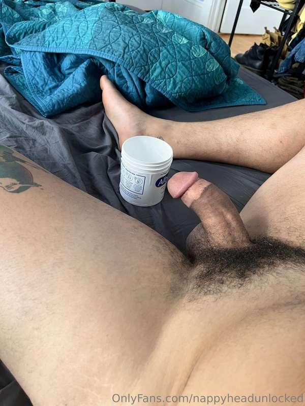 Love my greasy cock 🙂‍↕️
