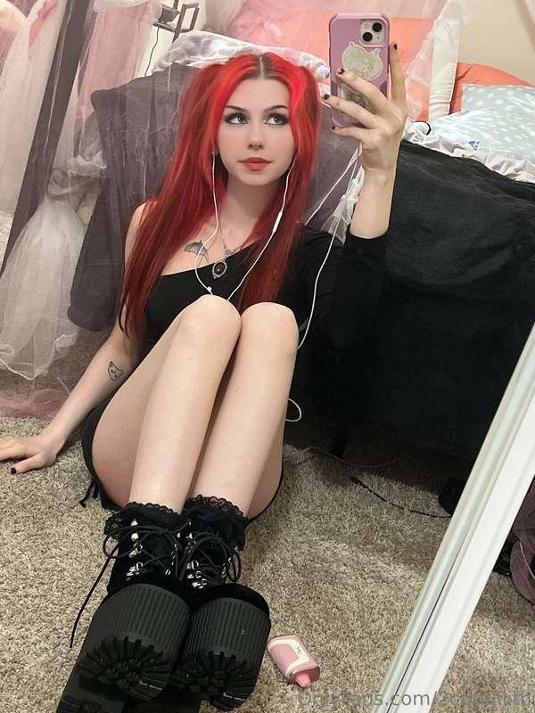 its my birthday 🎂 🙂