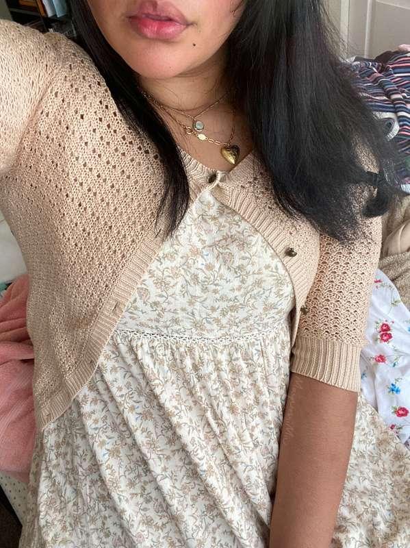 swipe for a surprise >.<