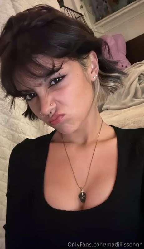 😩