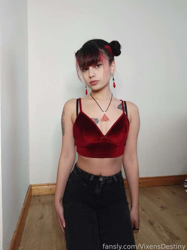 #fyp #teen #18 #young #petit #small #customs #daddy #strip #lingerie #butt #ass