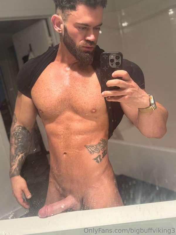 Happy Sunday Spash your face with some holy water 💦 ⚔️ 