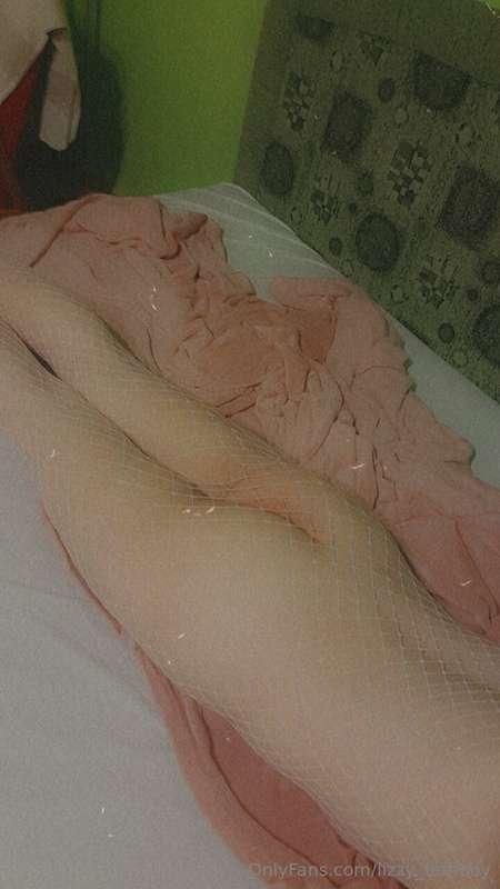Some quick fishnets booty!