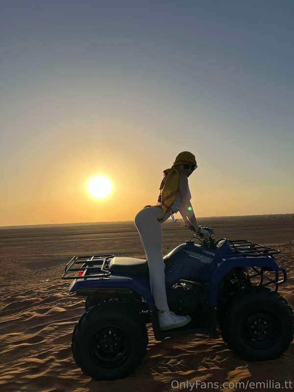 ♪ Like a desert needs the rain, I need your sweet love to ea..