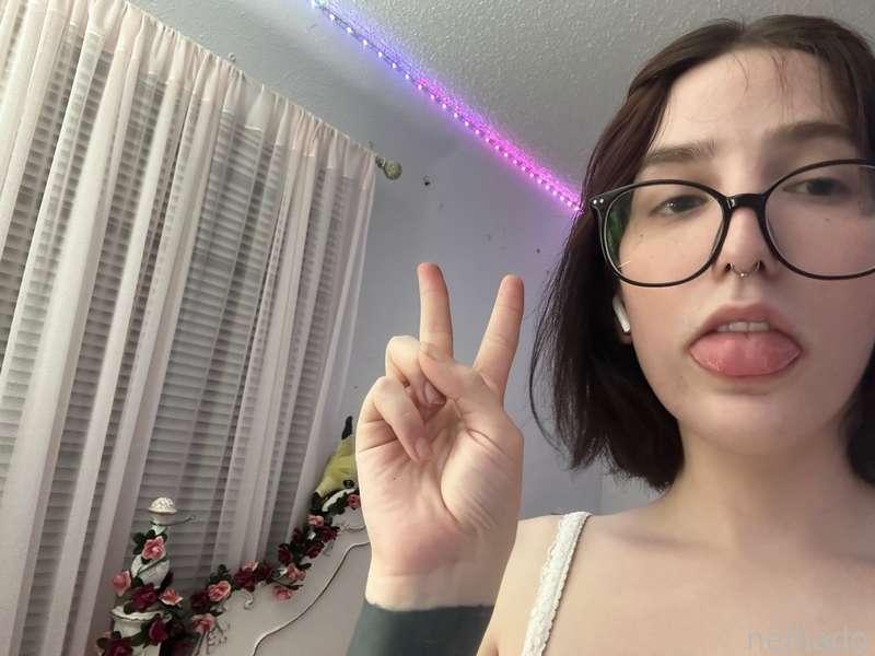 clairebozo image #2