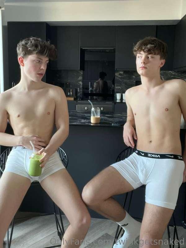 undress us x