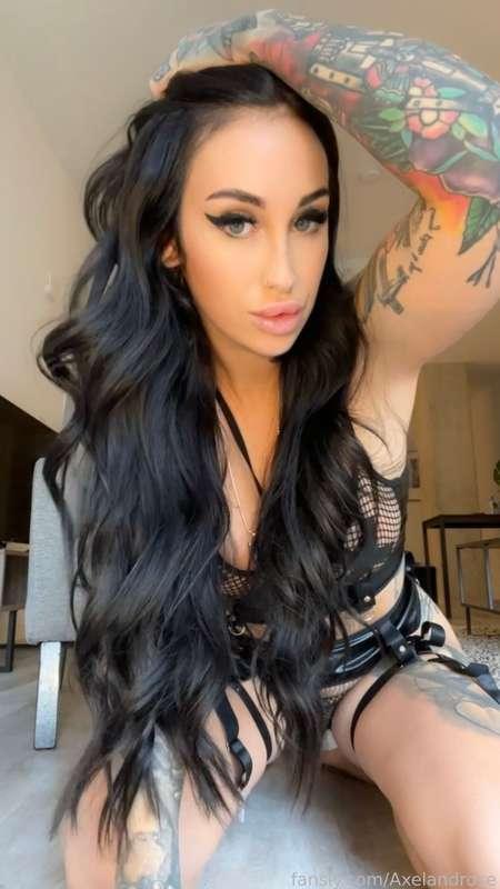 I'm on my knees for you again 😈

#fyp #tatted #alt #gamergirl #waifu #sexy #ass #pussy #bigtits 
