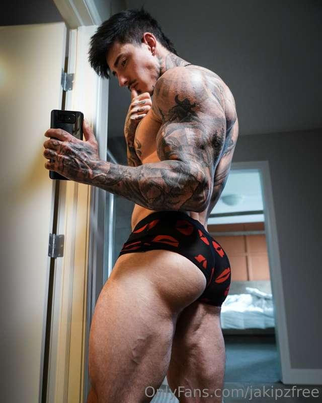 Can I sit on you 😏..?
My ADULT content 🔞👉 @Jakipz
Onlyfans.c..
