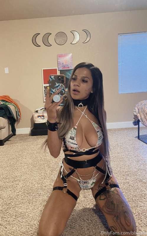 Don't you wish you were here with me? 🥵