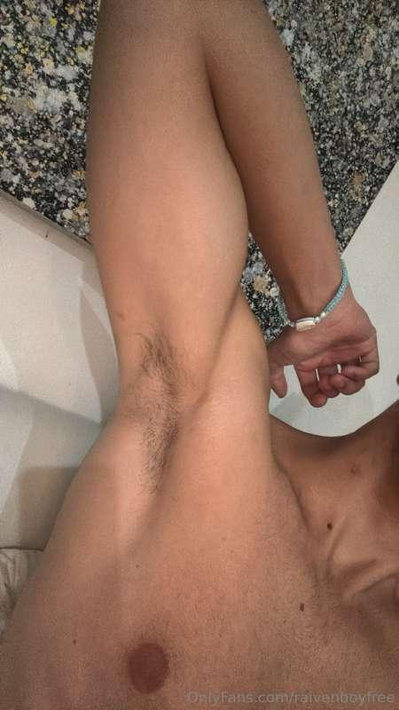 baddouzfree image #0