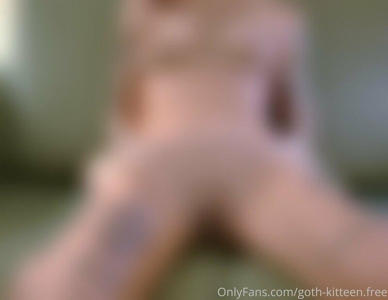 goth-kitteen.free image #0