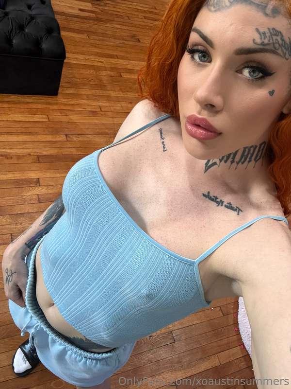 Felt cute in this and wanted your attention first thing toda..