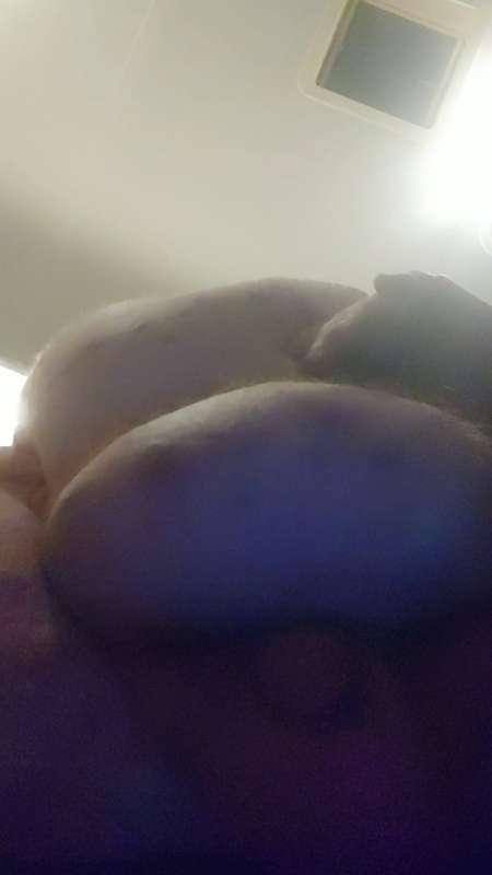 undercarriage view with nudity