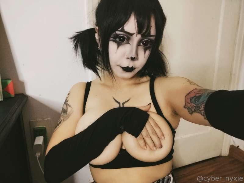 cyber_nyxie image #22
