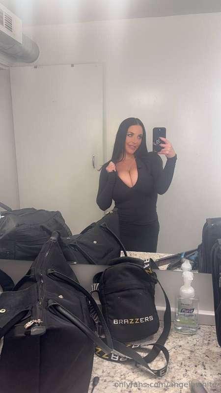 angelawhite image #0