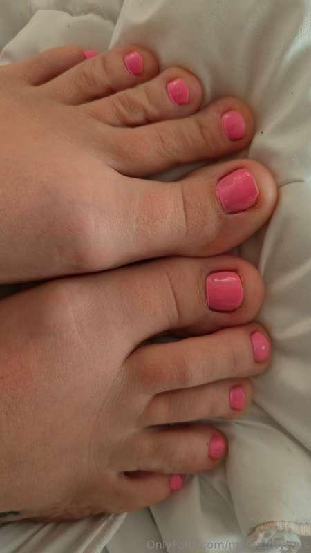 What color next?#feet#toes#footfetish#feetpics#footworship#t..