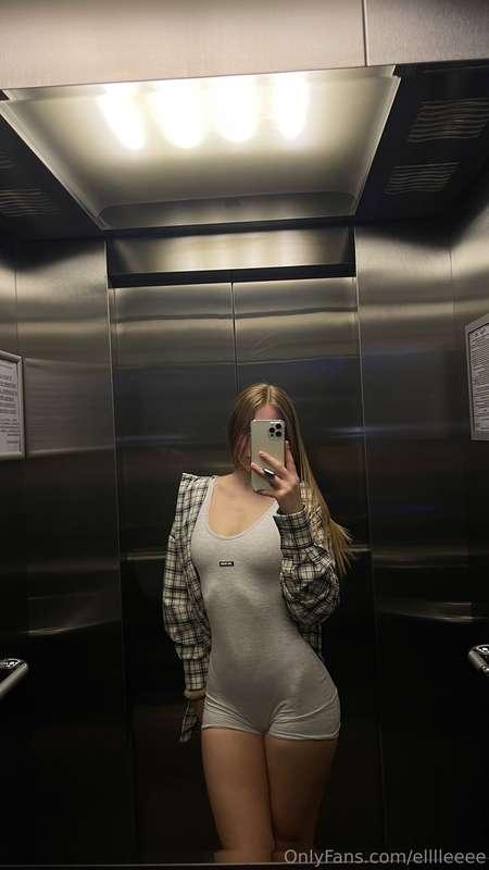 🤓