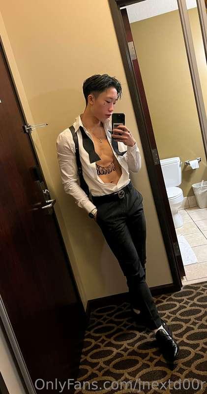 Can you guess who I am?🃏