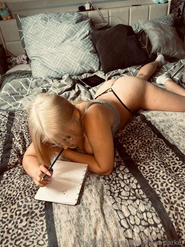 take a guess what I am writing about and lemme know ;) 