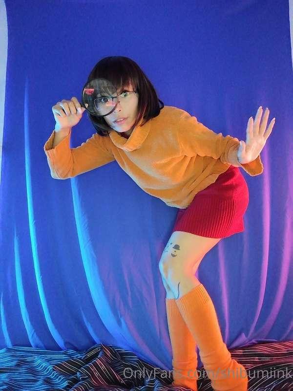 Halloween is coming, what would you like me to dress up this..