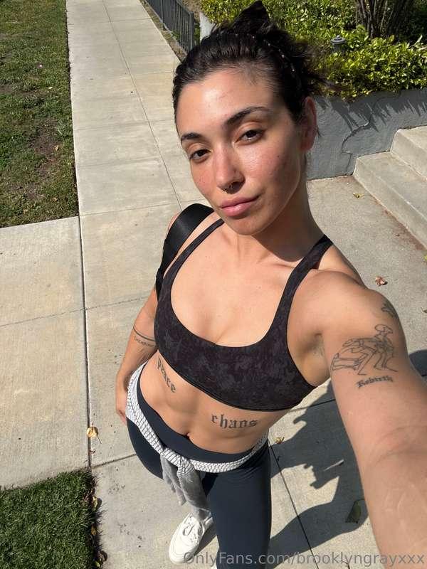 Walking home from Pilates ➡️ getting undressed to shower aft..
