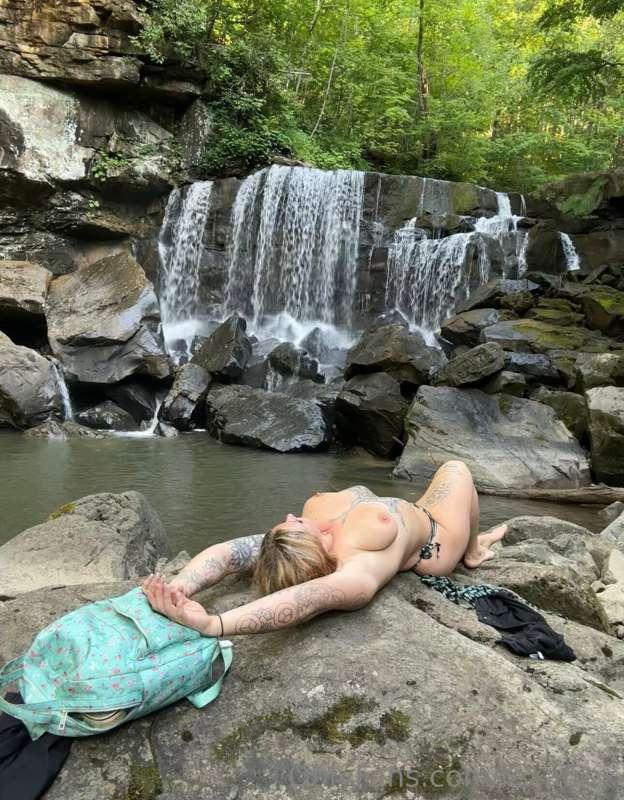 wanna get naked in nature with me?