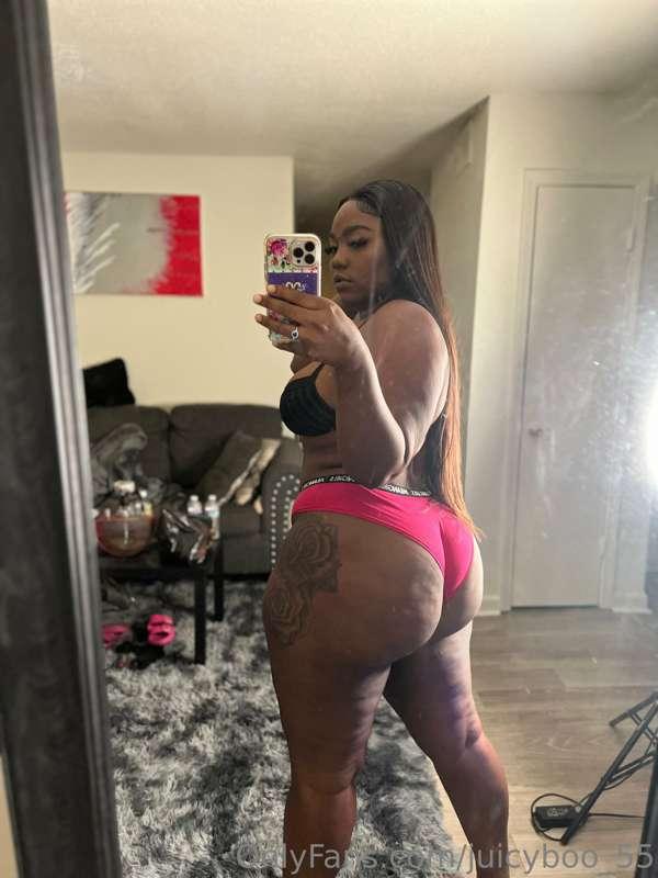Check your dms baby 😩