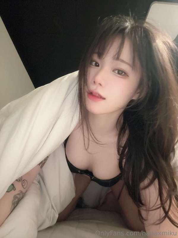 messy hair! 🤭
