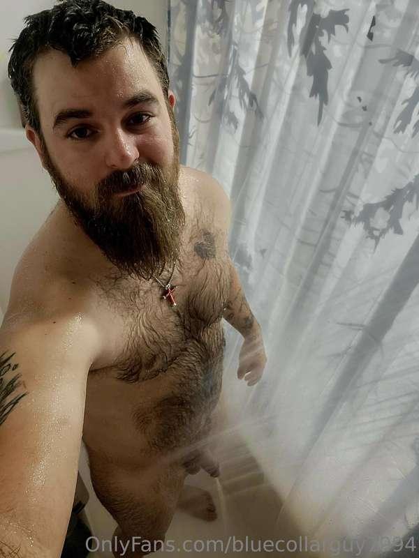 Love a hot shower.. 😘