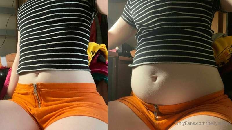 My very first funnel bloat! Watch me chug a liter of water a..