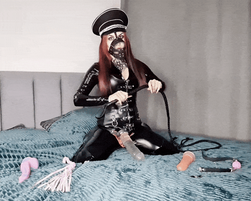 Rrrrr.😈😈😈
I hope my boy will obediently listen to me?😏😏😏😏

#fyp #strapon #petite #body #naughty #tattoo #gamer #sexy #mistress #femdom #pussy #footfetish #domme #mommy #goddess #boobs #butt #switch #facesitting #ass #boss