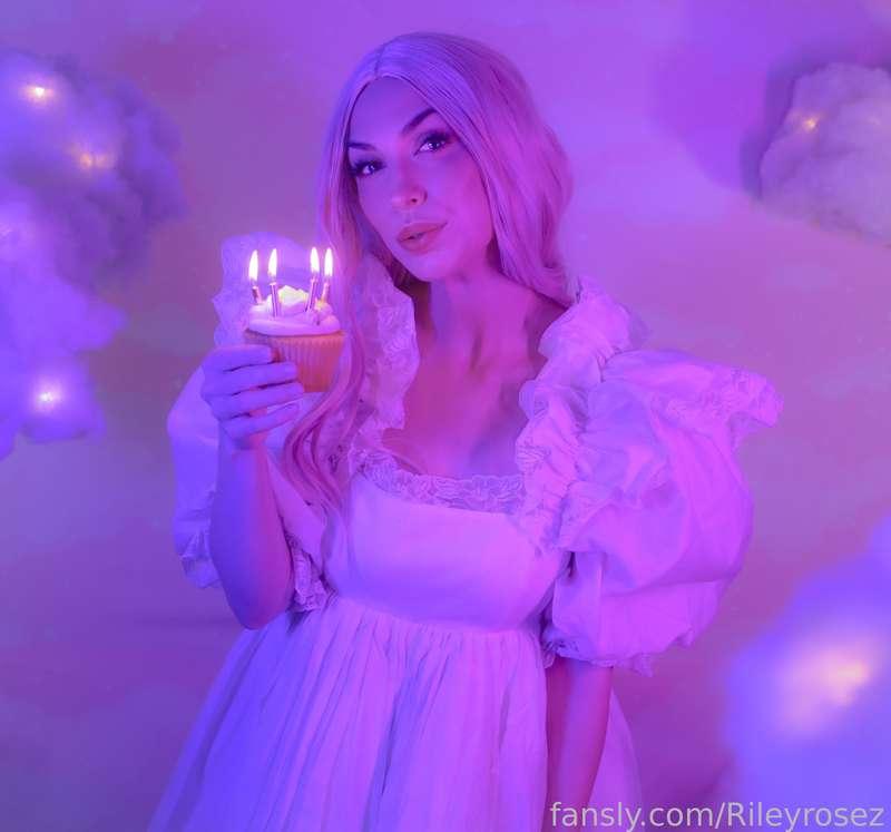 rileyrosez image #8