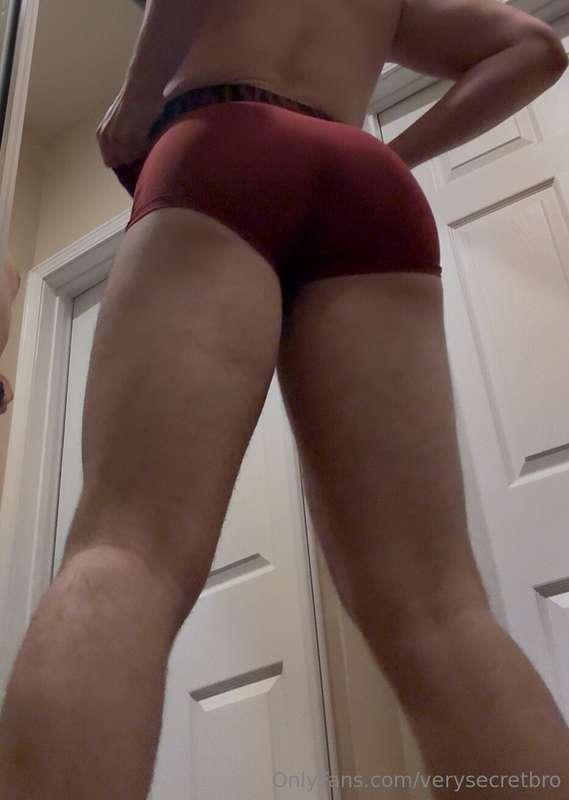 Juicy, thick, & ready 😘🍑
