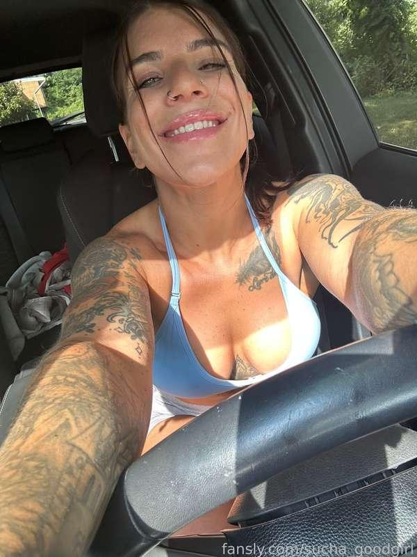 Car selfie!

#brunette #fitgirl #muscles #boobs #nipples #body #tattoos #petite #selfie #sporty